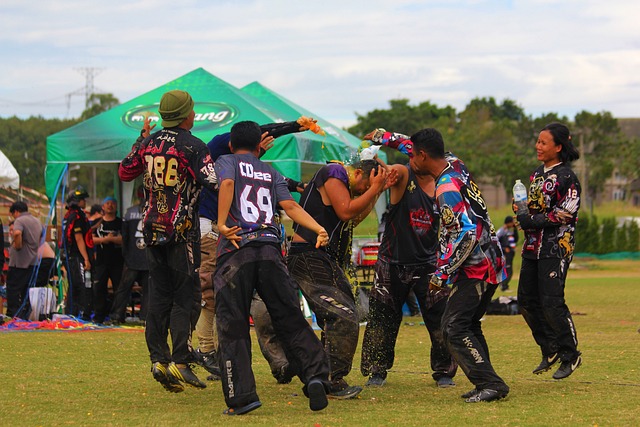 早在几个月 早在几个月